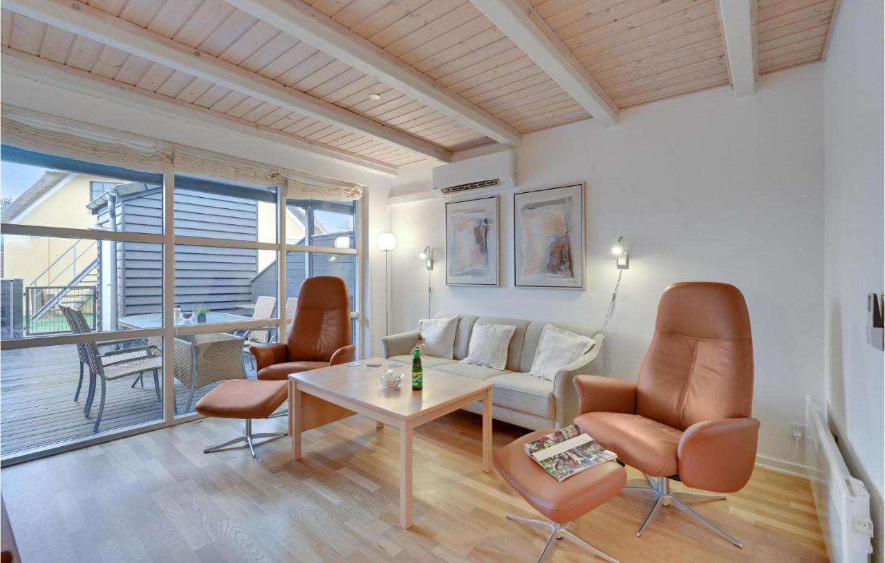 Hus R Villa Хене Странд Екстериор снимка
